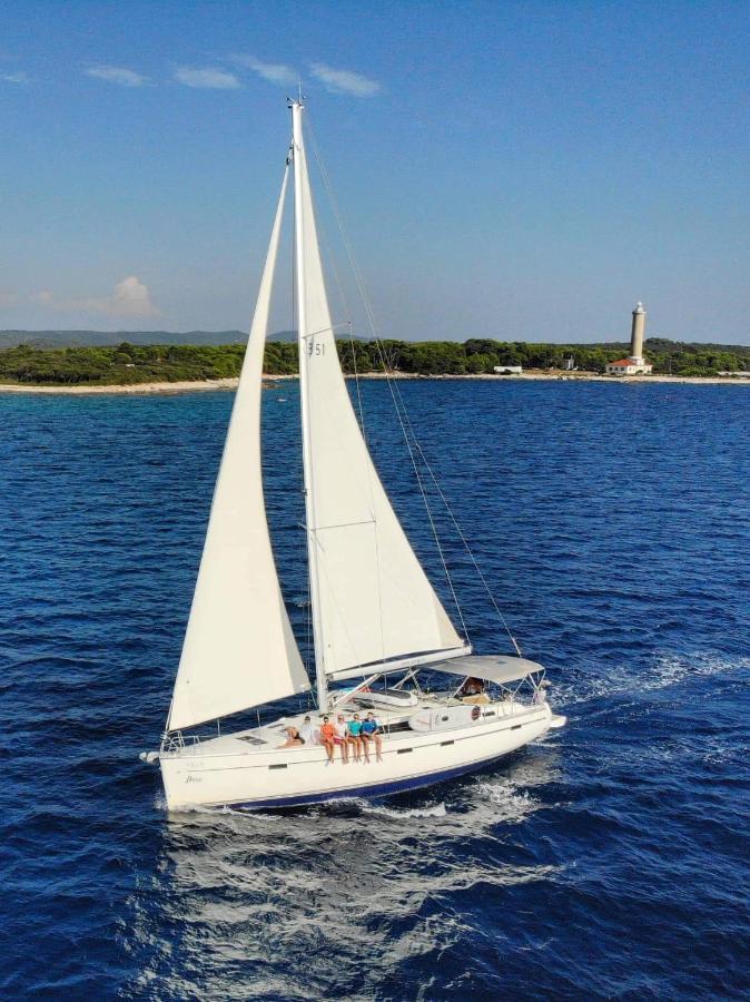 Ryanair'S Urban Flat In Zadar-Kolovare Beach Ngoại thất bức ảnh